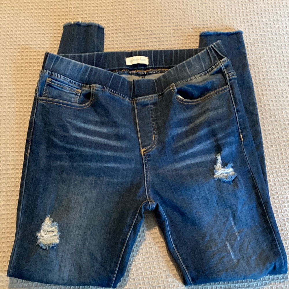 Grace & Lace distressed pull on jegging sz L